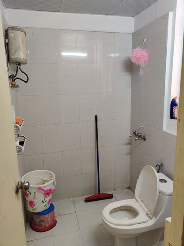 Bathroom in 1.5 BHK Apartment at Signature Global Synera, Sector 81 – for Rent