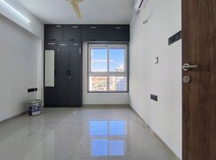 3 BHK + Extra Room Apartment For Rent in Pristine Allure