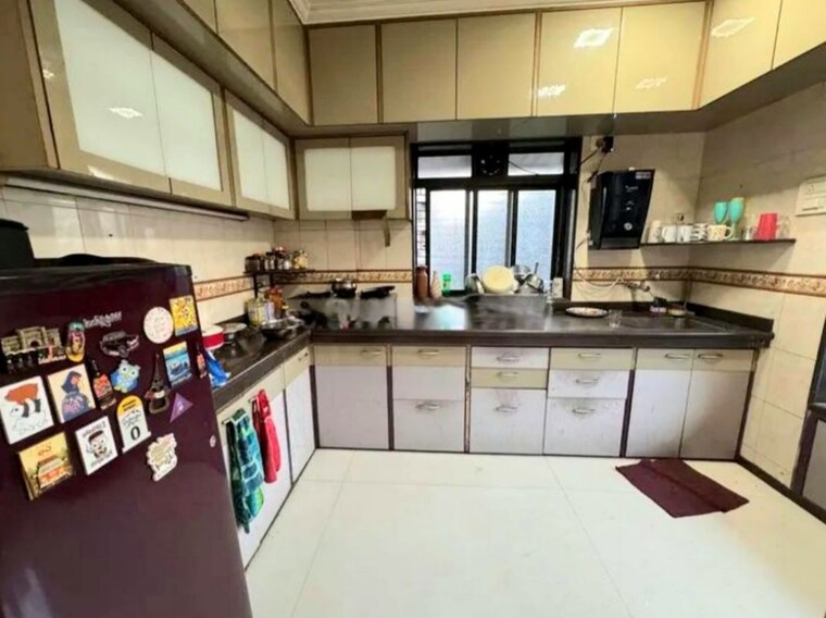 Kitchen, guru-krupa-chs-mulund-west 3 Bedroom 1200 Sq.Ft. Apartment In Mulund West Mumbai 10057431