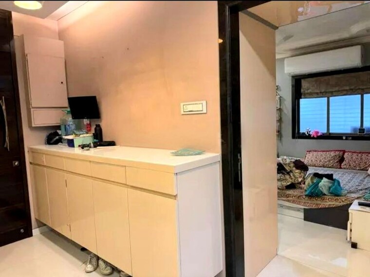 Kitchen, guru-krupa-chs-mulund-west 3 Bedroom 1200 Sq.Ft. Apartment In Mulund West Mumbai 10057431