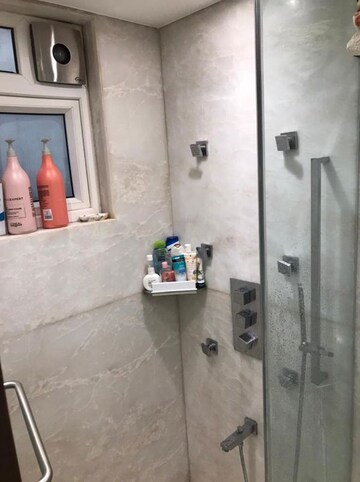 Bathroom in 3 BHK Apartment at Loyalka Apartment, Malabar Hill – for Sale