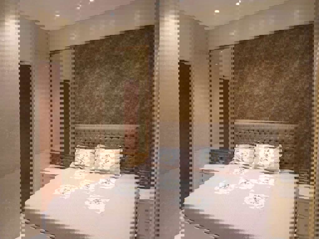 3 BHK + Servant Room 1077 Sq.Ft. Apartment in Loyalka Apartment