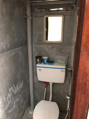 Bathroom in Studio Apartment at Shastri Hall, Grant Road – for Sale