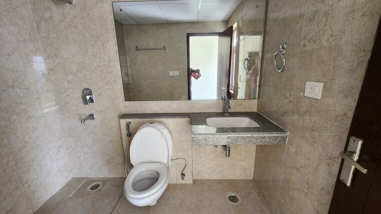 Bathroom, eldeco-accolade 3 Bedroom 1751 Sq.Ft. Apartment In Sohna Sector 2 Gurgaon 10057501