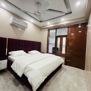 Bedroom in 3 BHK Builder Floor at Chattarpur – for Sale
