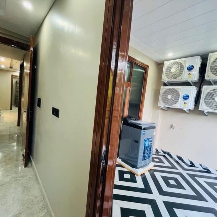 Balcony, chattarpur 3 Bedroom 1125 Sq.Ft. Builder Floor In Chattarpur Delhi 10057522