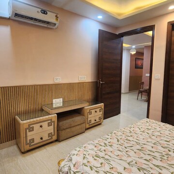 Bedroom in 3 BHK Builder Floor at Chattarpur – for Rent