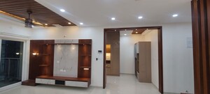 Room in 4 BHK Apartment at L&T Raintree Boulevard, Hebbal – for Rent