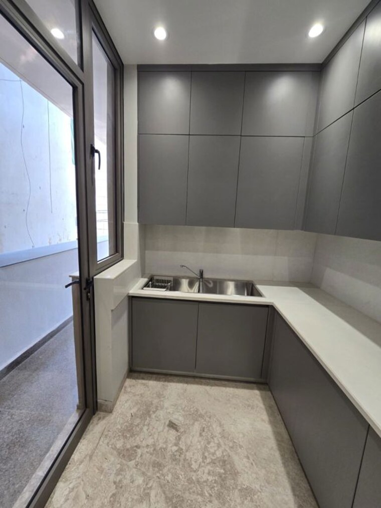 Kitchen, sector 1 vaishali 5 Bedroom 500 Sq.Yd. Builder Floor In Sector 1 Vaishali Ghaziabad 10057544