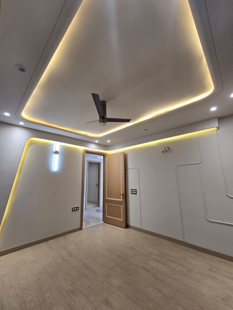 Bedroom, sector 1 vaishali 5 Bedroom 500 Sq.Yd. Builder Floor In Sector 1 Vaishali Ghaziabad 10057544