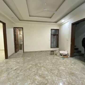 Room in 3 BHK Builder Floor at Chattarpur – for Sale