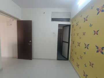 Room in 1 BHK Apartment at Prithvi Regency, Tembhode – for Rent