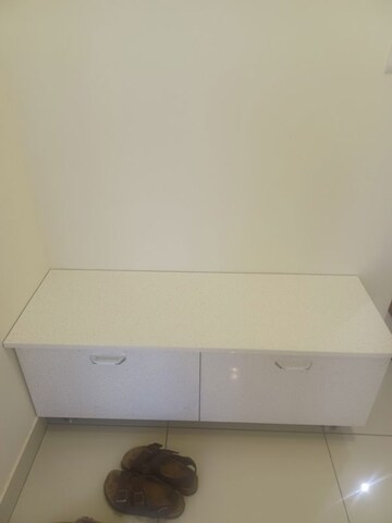 Furnished Amenities in 3 BHK Apartment at Prestige Jindal City, Bagalakunte – for Rent