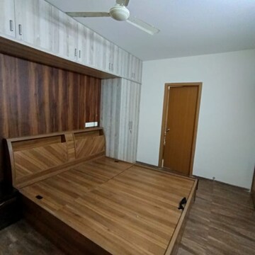 Room in 2 BHK Apartment at Arvind Skylands, Ambedkar Colony – for Rent