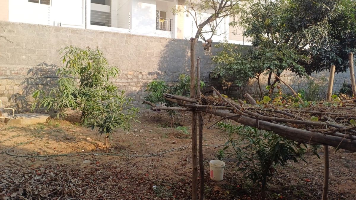 Plot For Sale in Anjaneya Towers