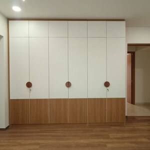 Room in 4 BHK Apartment at SNN Clermont, Veerannapalya – for Rent