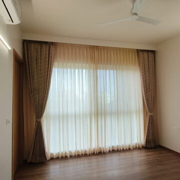 Room in 4 BHK Apartment at SNN Clermont, Veerannapalya – for Rent