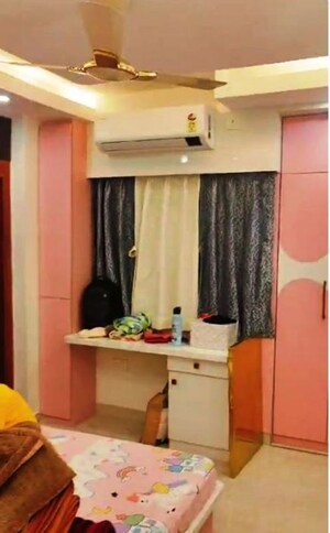 Bedroom in 3 BHK Apartment at Hesag – for Sale