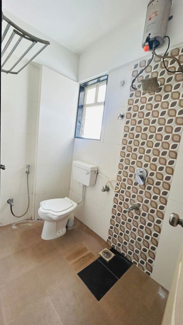 Bathroom, vaishnavi-sahil-vighnesh 2 Bedroom 800 Sq.Ft. Apartment In Wakad Pune 10057548