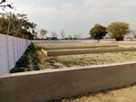 105 Sq.Yd. Plot in Gwalior Road