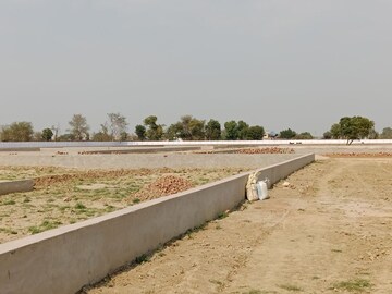 Plot Area in  Plot at Gwalior Road – for Sale