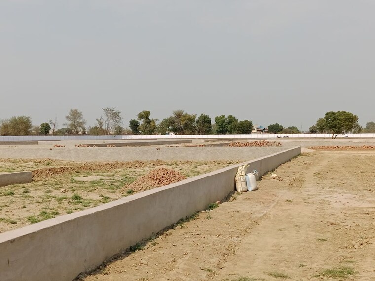 undefined, gwalior road  105 Sq.Yd. Plot In Gwalior Road Agra 10057778