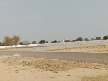 Plot Area in  Plot at Gwalior Road – for Sale