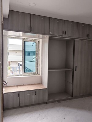 Room in 3 BHK Apartment at Manikonda – for Rent