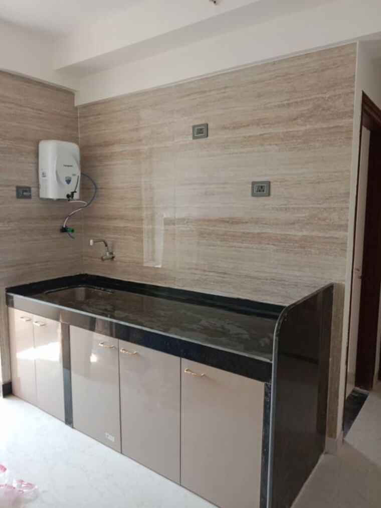 Kitchen, powai 2 Bedroom 950 Sq.Ft. Apartment In Powai Mumbai 10057835