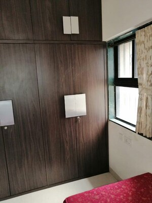 Furnished Amenities in 2 BHK Apartment at Raheja Vistas Phase 3, Mohammadwadi – for Rent