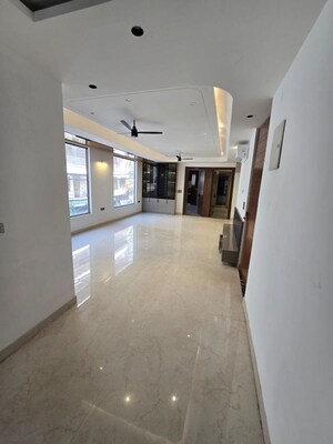 4 BHK Builder Floor For Sale in Dabur Chowk