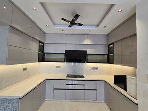 Kitchen in 4 BHK Builder Floor at Dabur Chowk – for Sale