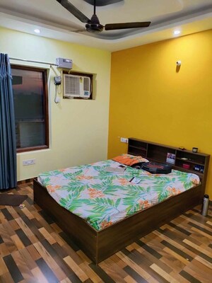 Bedroom in 3 BHK Builder Floor at Ansal Plaza Sector-23, Sector 23 – for Rent