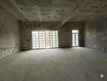 Room in 4 BHK Villa at Lodha Villa Royale, Mankoli – for Sale