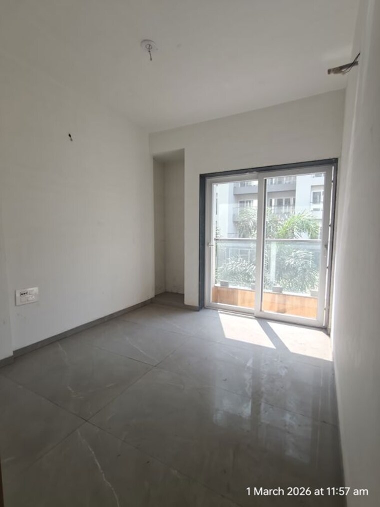Room, adajan 3 Bedroom 1180 Sq.Ft. Apartment In Adajan Surat 10057850