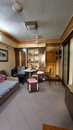 1 BHK + Study Room Apartment For Rent in Hiranandani Gardens Cypress