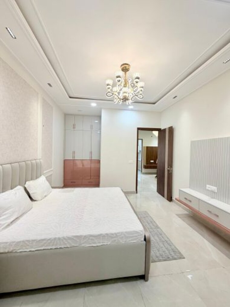 Bedroom, sector 124 3 Bedroom 140 Sq.Yd. Builder Floor In Sector 124 Mohali 10057876