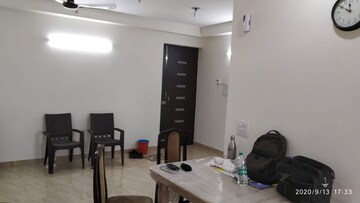 Team Area in 2 BHK Apartment at Gaur City 7th Avenue, Sector 4 Greater Noida – for Rent