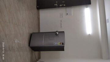 Furnished Amenities in 2 BHK Apartment at Gaur City 7th Avenue, Sector 4 Greater Noida – for Rent