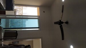 Room in 2 BHK Apartment at Gaur City 7th Avenue, Sector 4 Greater Noida – for Rent