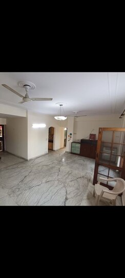 3 BHK + Extra Room Independent House For Rent in RWA Apartments Sector 39