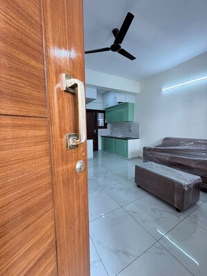Furnished Amenities in 1 BHK Apartment at Domlur – for Rent