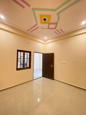 Room in 2 BHK Independent House at Raebareli Road – for Sale