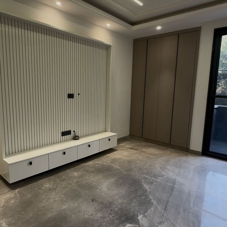 Room, new rajinder nagar 4 Bedroom 500 Sq.Yd. Builder Floor In New Rajinder Nagar Delhi 10058007