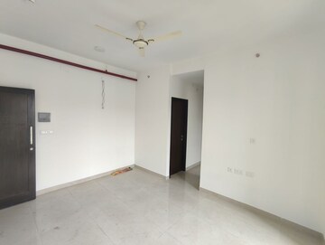 Room in 1 BHK Apartment at Rustomjee Bella Phase 1, Bhandup West – for Rent