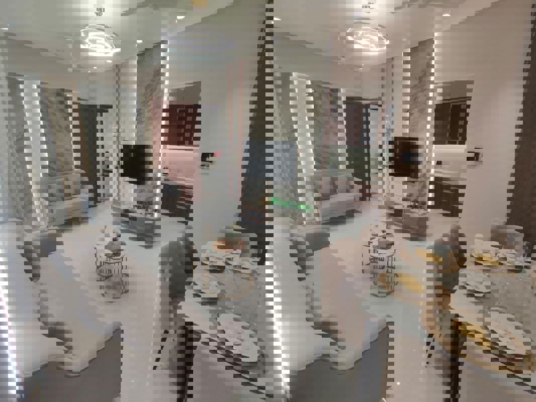 2 BHK 755 Sq.Ft. Apartment in Kamdhenu The Premia