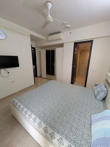 Master Bedroom in 2 BHK Apartment at Hiranandani Atlantis, Powai – for Rent