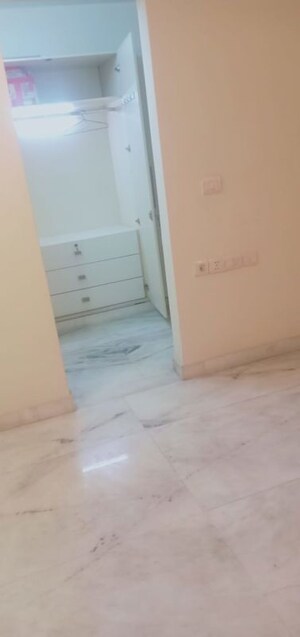  1 BHK Builder Floor at Kalkaji – for Rent