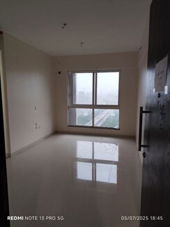 2 BHK + Pooja Room Apartment For Rent in Sheth Zuri