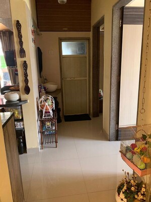 Furnished Amenities in 2 BHK Apartment at Swarna Apartments, Mira Road – for Rent